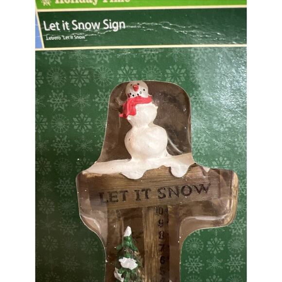 Holiday Time Let it Snow Christmas Village Accessory Figurine Snowman 2009 READ - Picture 2 of 8